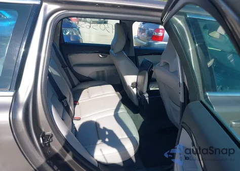 2010 Volvo V70 3.2/3.2 R-Design z USA, uszkodzony, nr VIN YV1982BW4A1127188